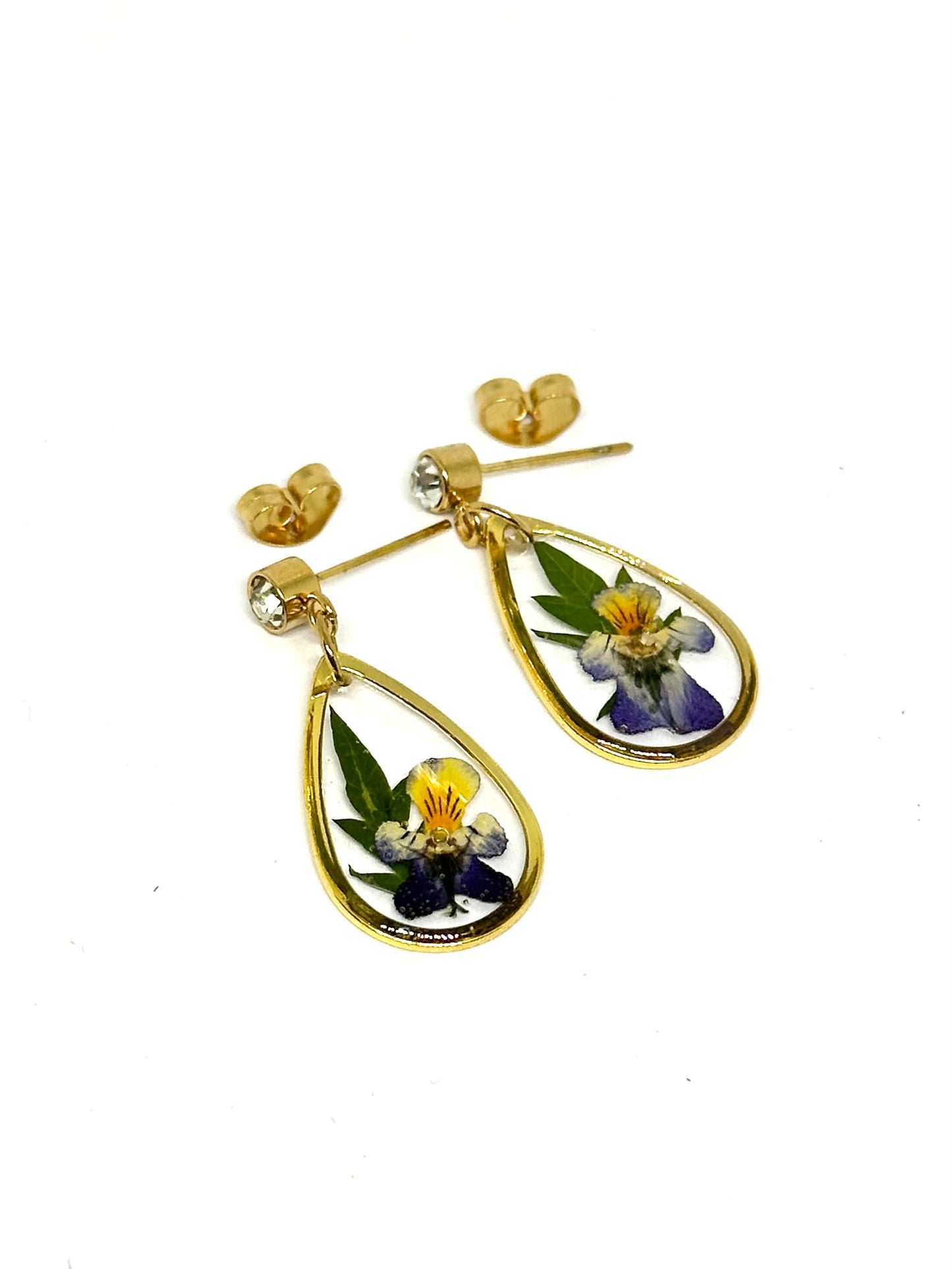 Mini violetta droppformade örhängen