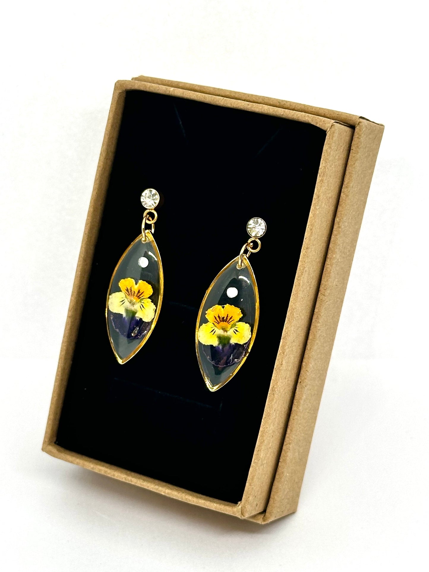 Pendientes Violeta