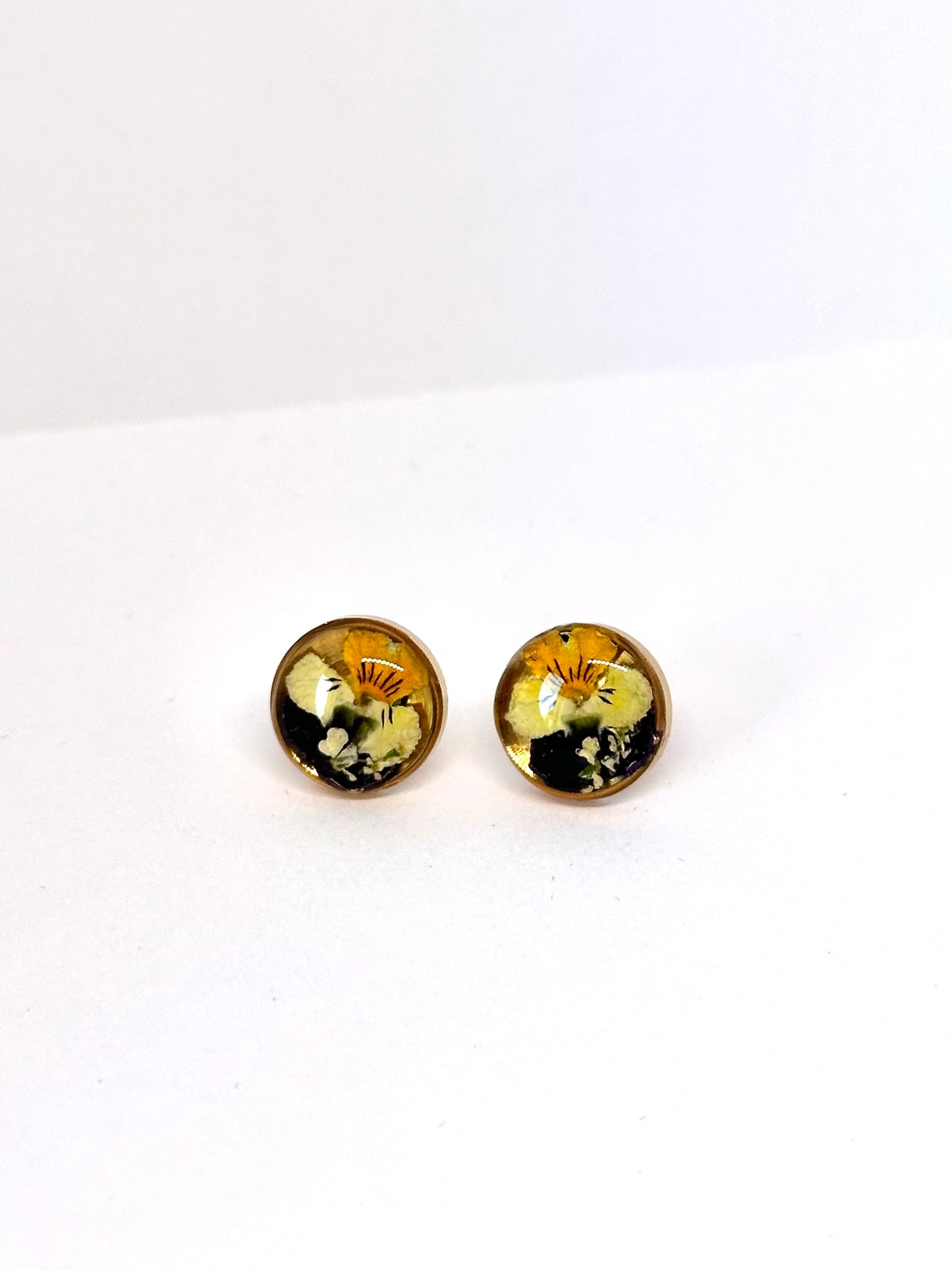 Pendientes Boton dorado mini violeta