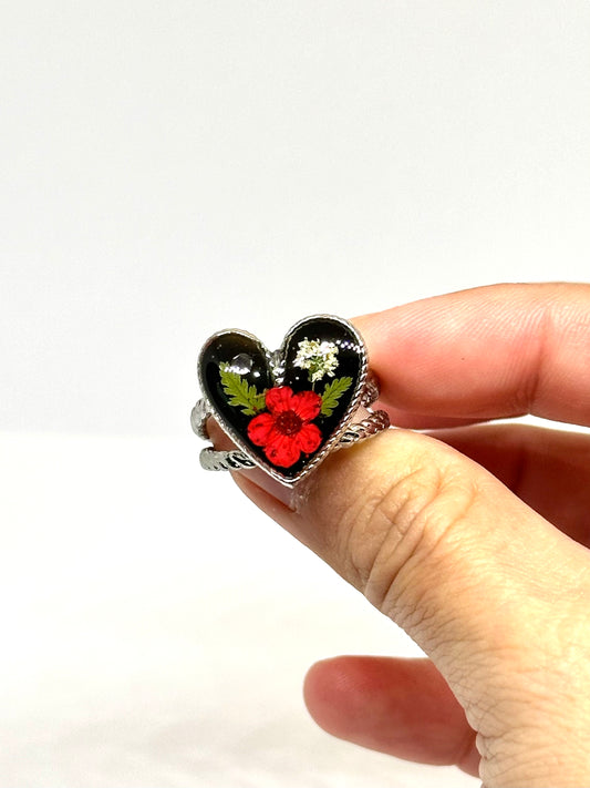 Hjärtring - röd blomma (veronica)