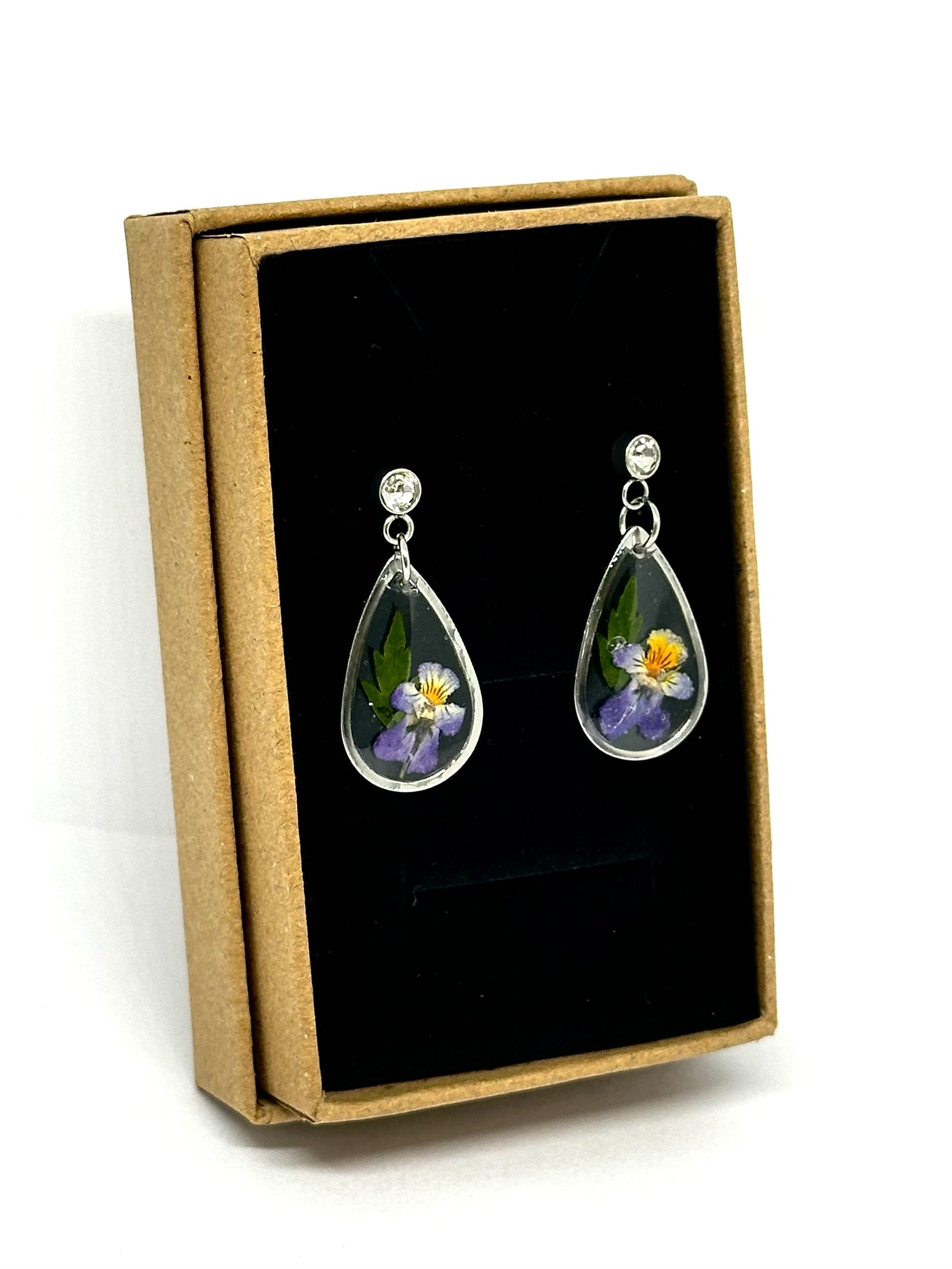 Mini violetta örhängen 