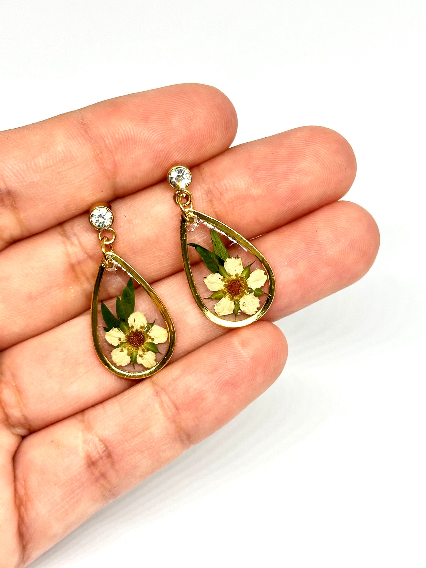 Jordgubbsblommorörhängen 