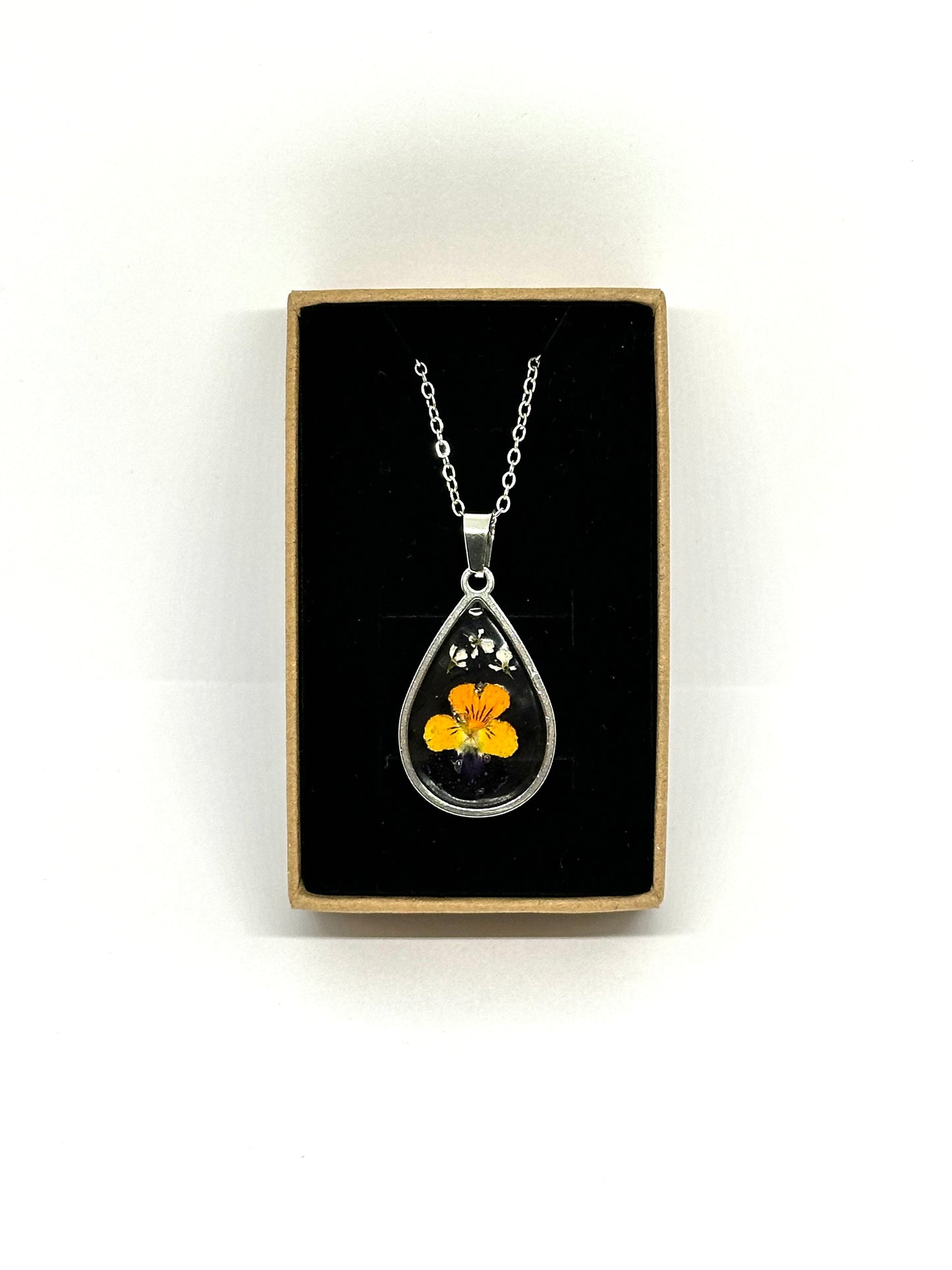 Pensédroppehalsband