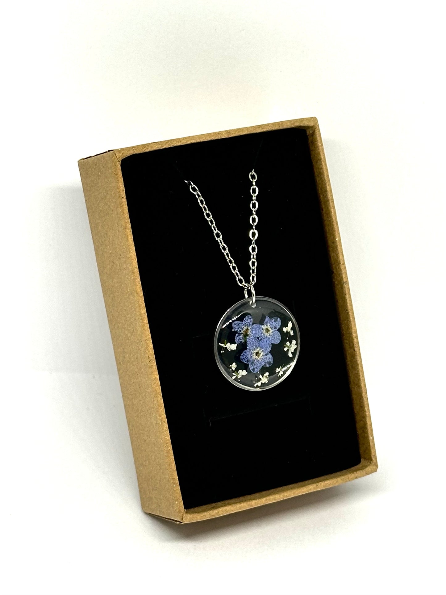 Runt förgätmigej-halsband 