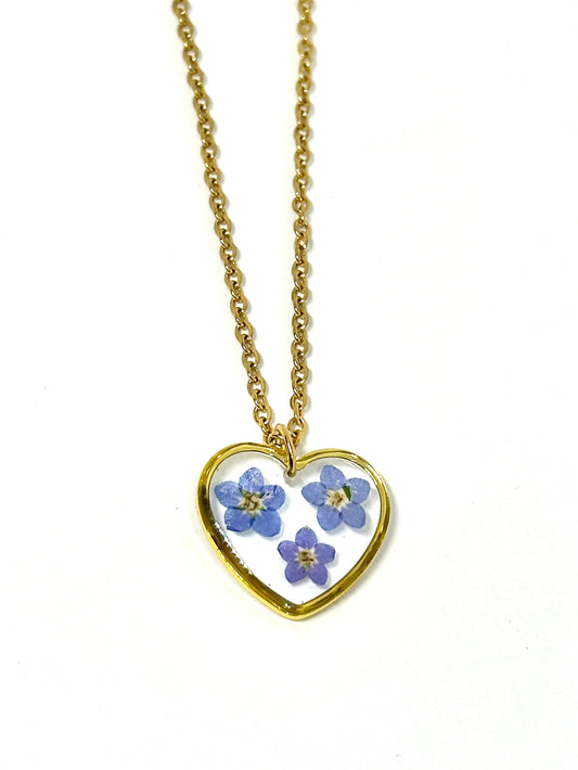 Förgätmigej-inte-hjärthalsband