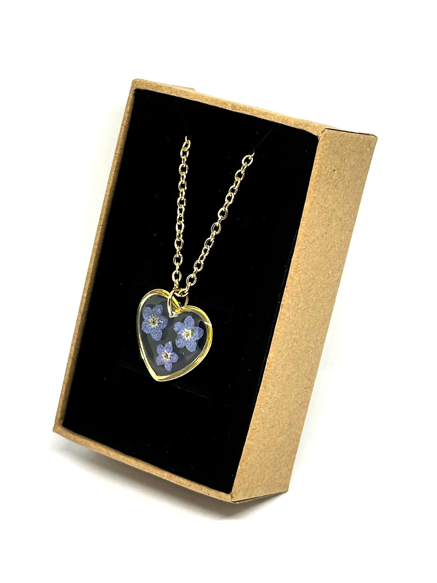 Förgätmigej-inte-hjärthalsband