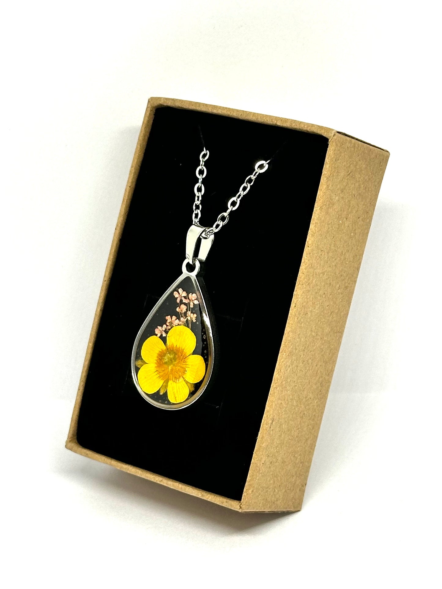 Smörblomma Dropphalsband