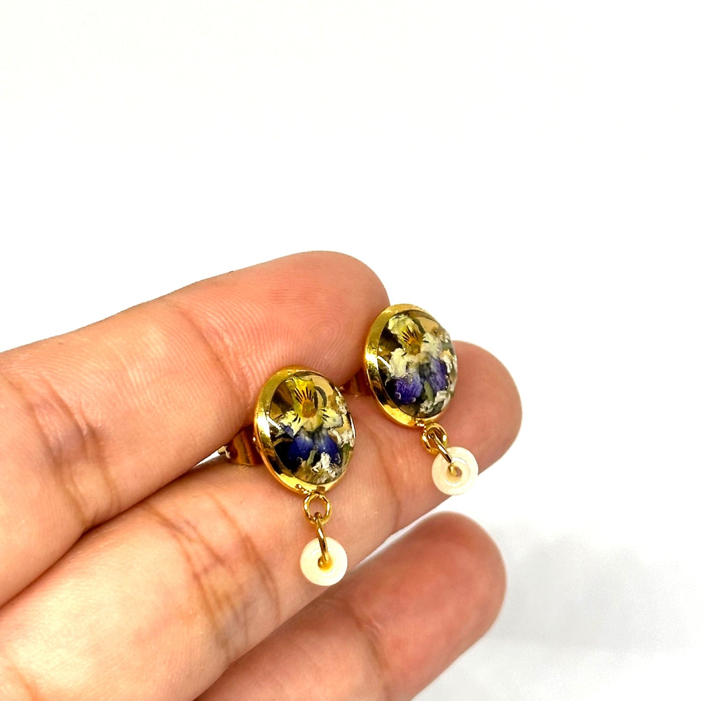 Penséknappörhängen 