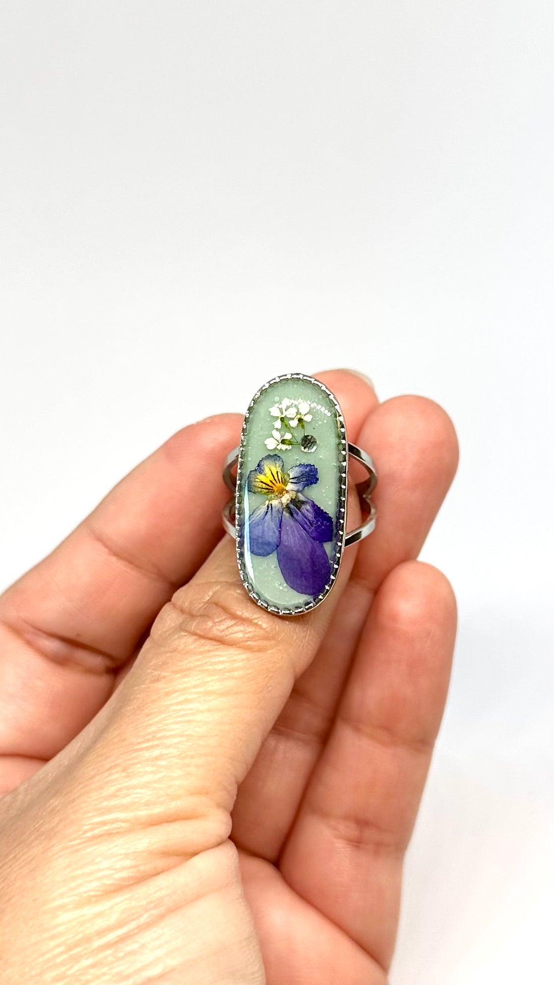 Smaragdring – Vild viol