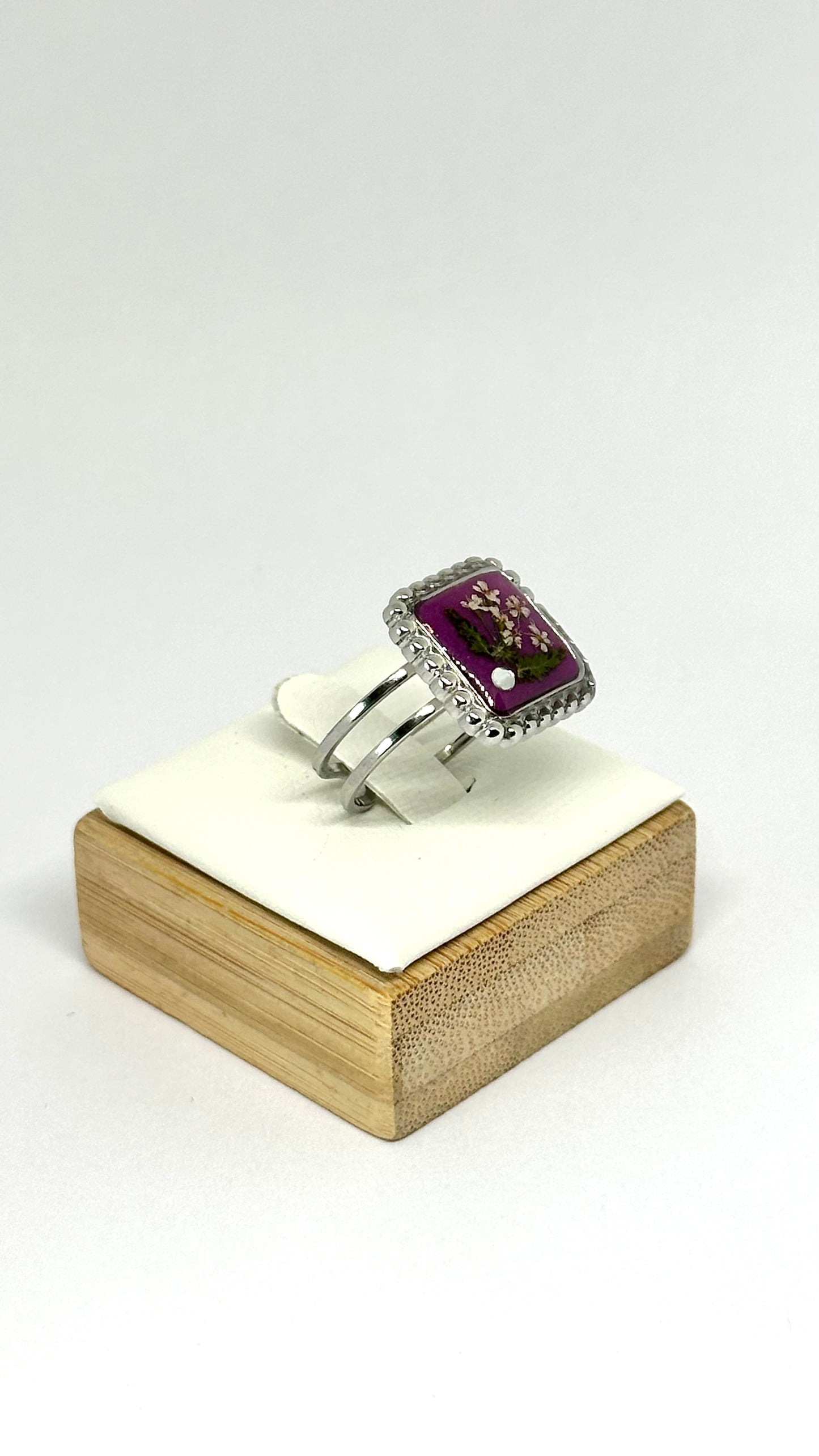 Botanical Purple Ring