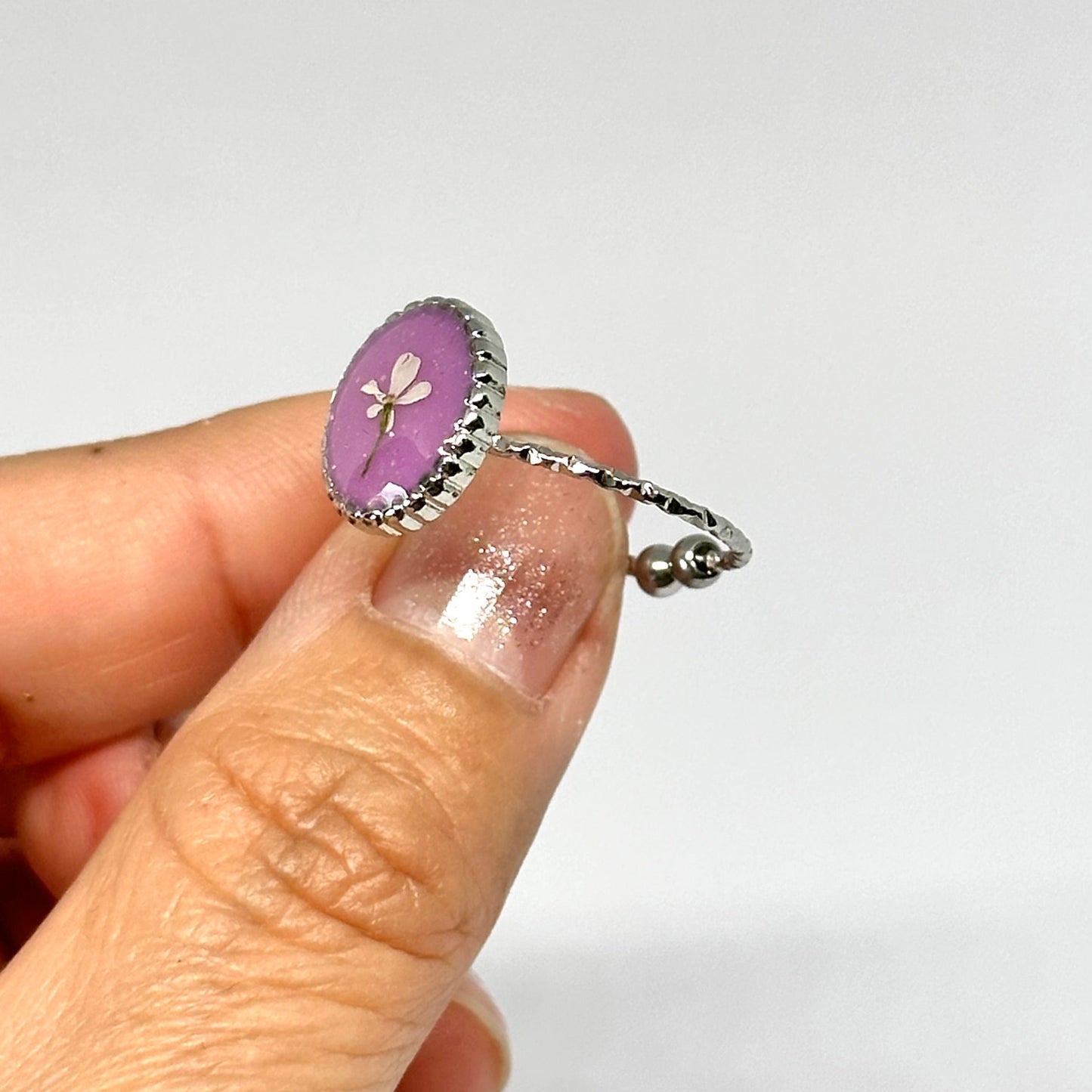 Anillo Aleida - flor blanca