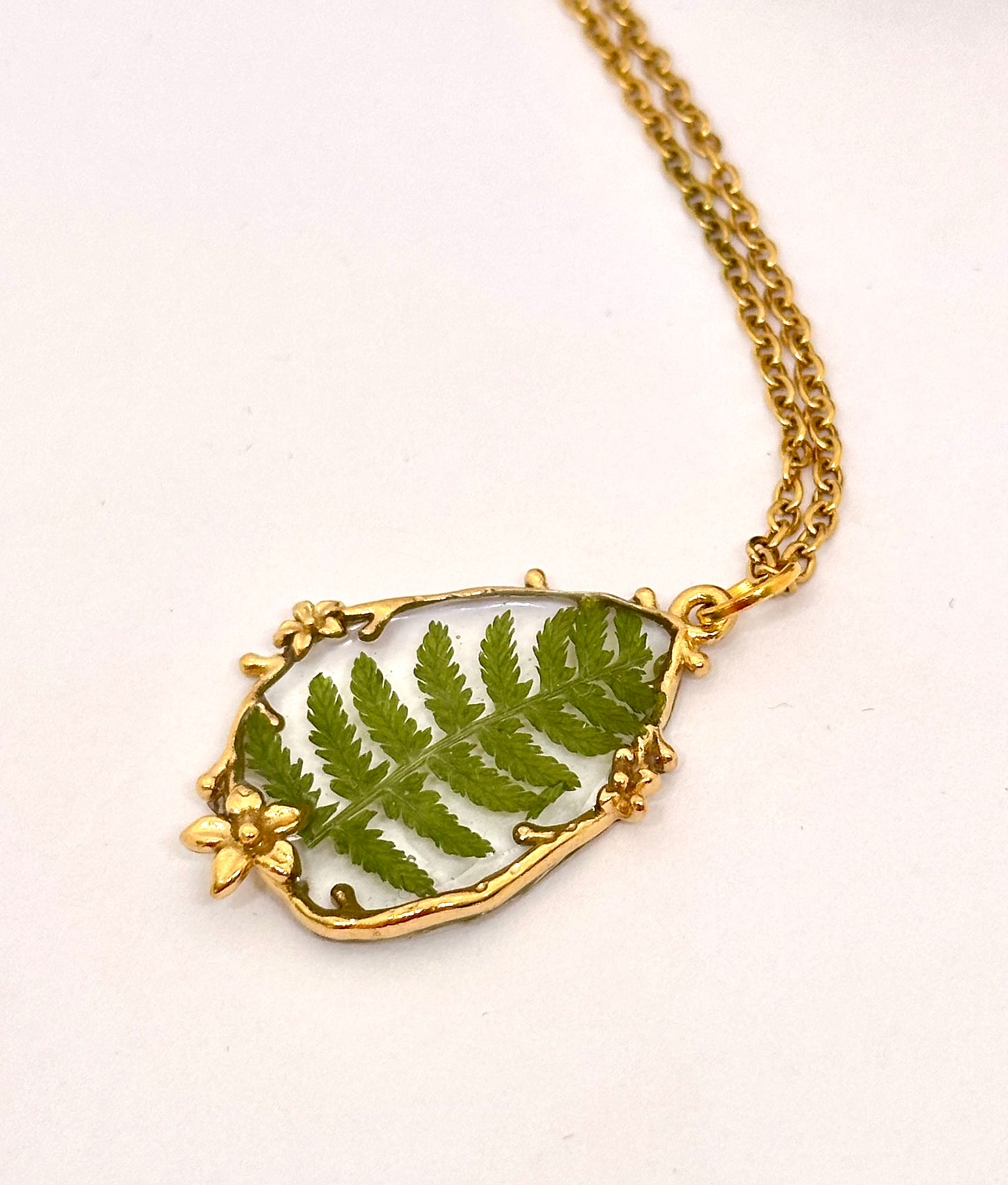 Collar Romance Helecho Silvestre
