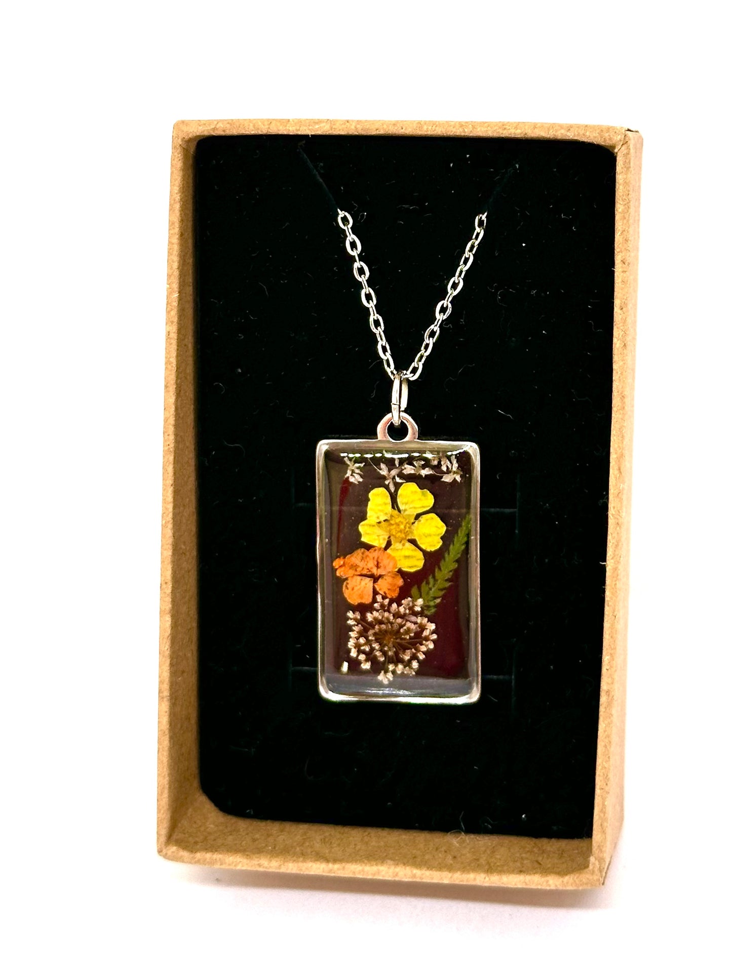 Collar Ventana Silvestre