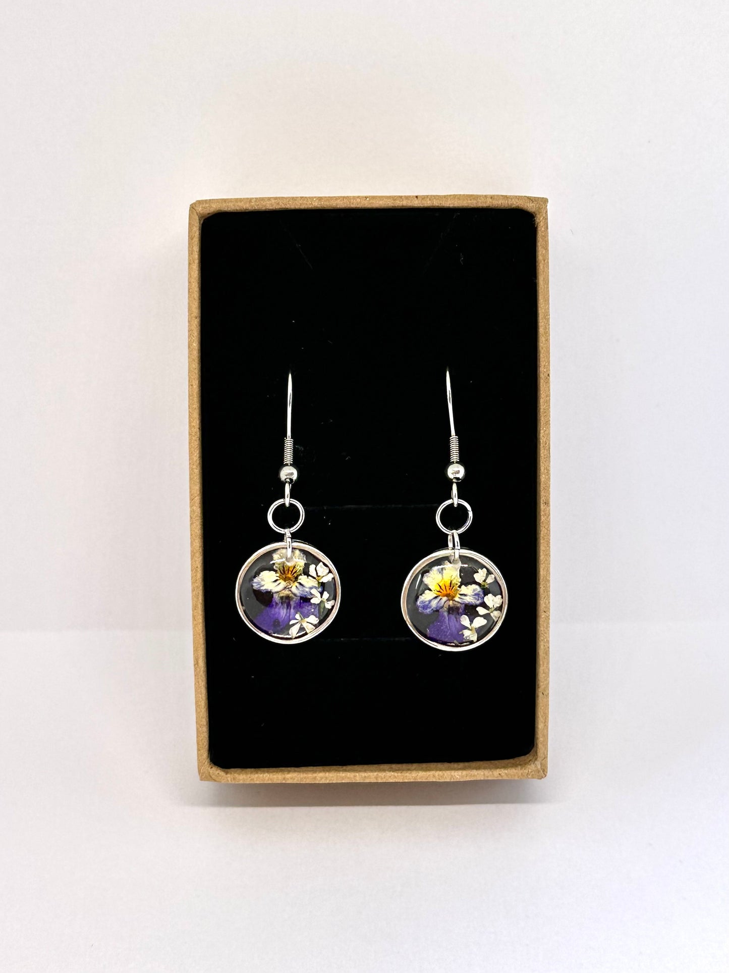 Pendientes Violeta Salvaje y Hundkäx