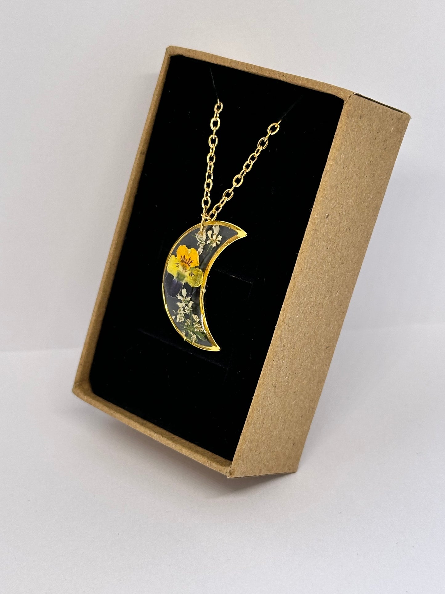 Collar Luna – Viola silvestre